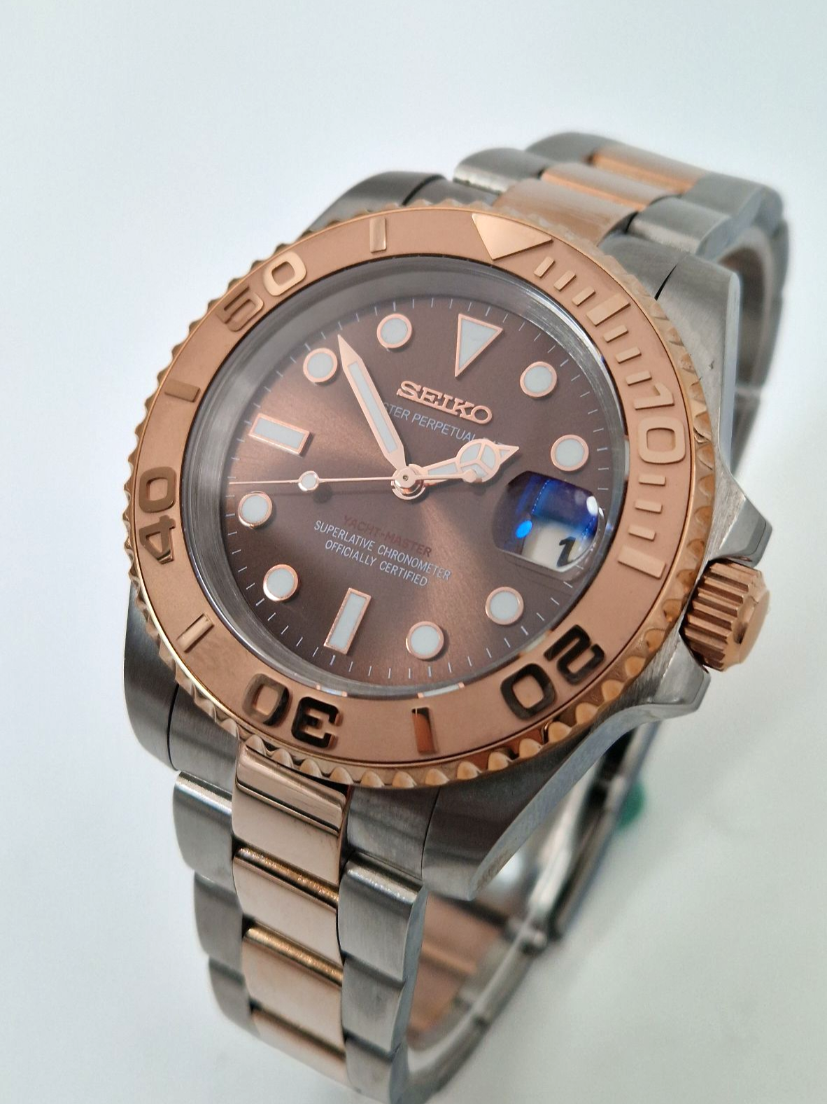 Yacht-Master mod med roséguld tvåton-armband